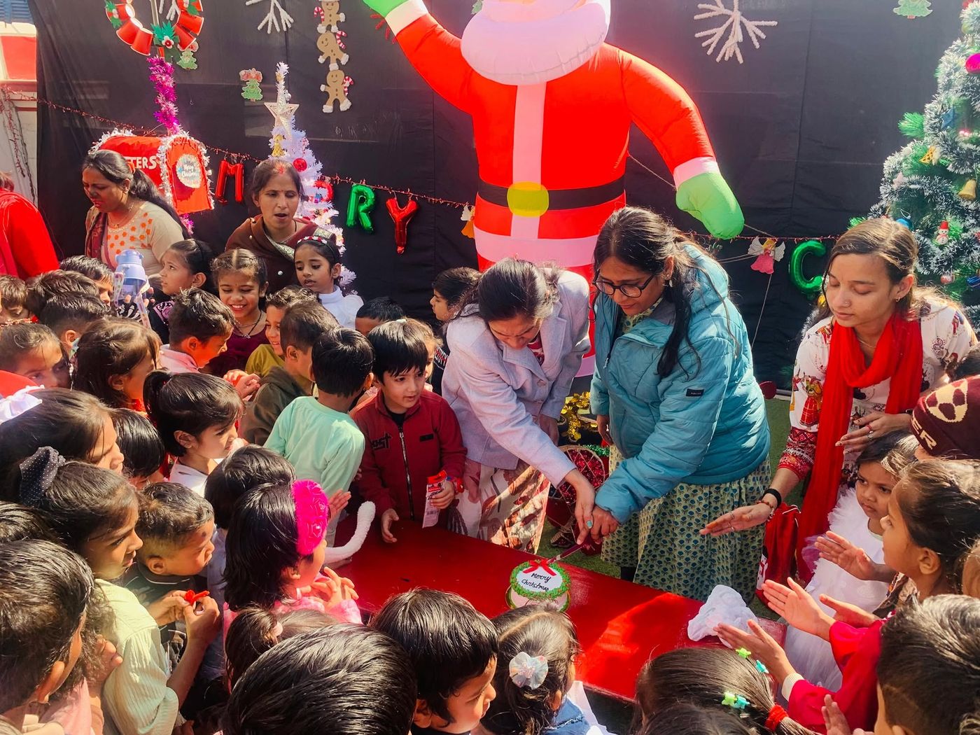 Festival celebration at Navrachna Public Sr Sec School 8